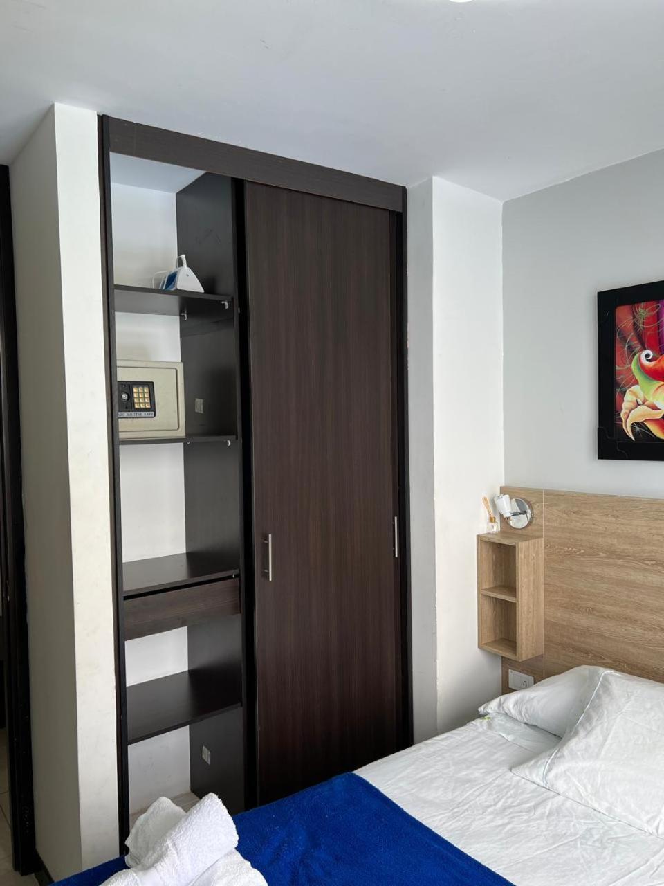 Cerca Al Parque Del Cafe Apartment *